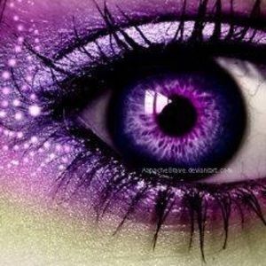 Meet your Posher, Leticia